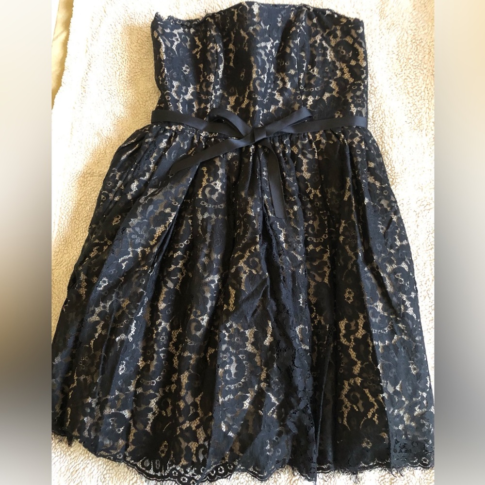 Robert Rodriquez black strapless dress